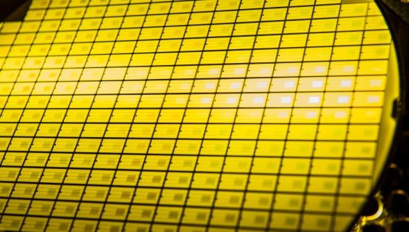 卡塔尼亚生产的碳化硅晶圆