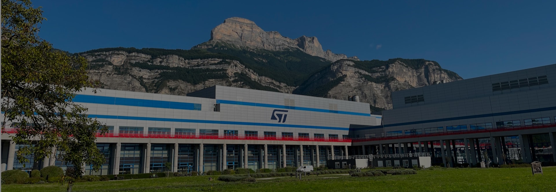 意法半导体在法国克洛尔的工厂